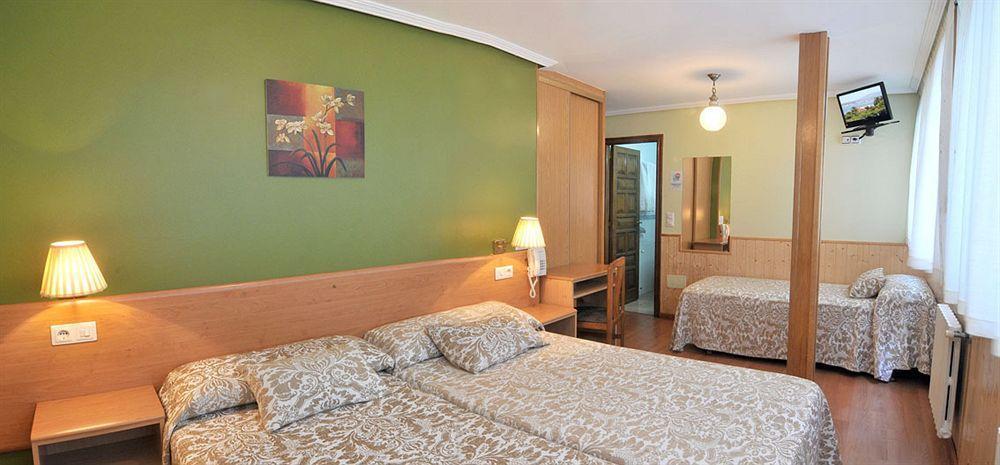 Anosa Casa 3* Santiago de Compostela